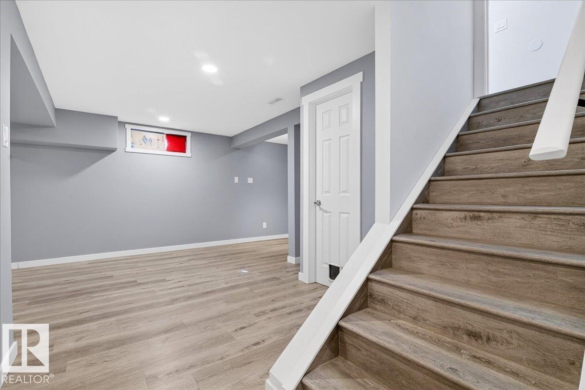 9915 173 AV NW - 24