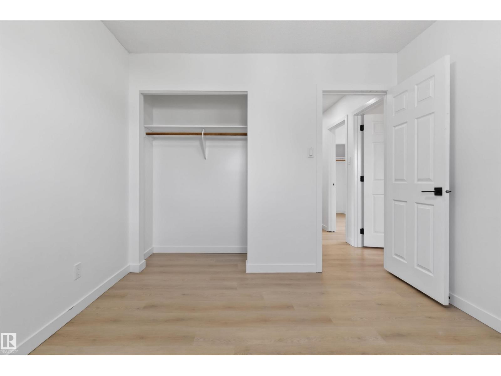 7304/7306 78 AV NW - 19