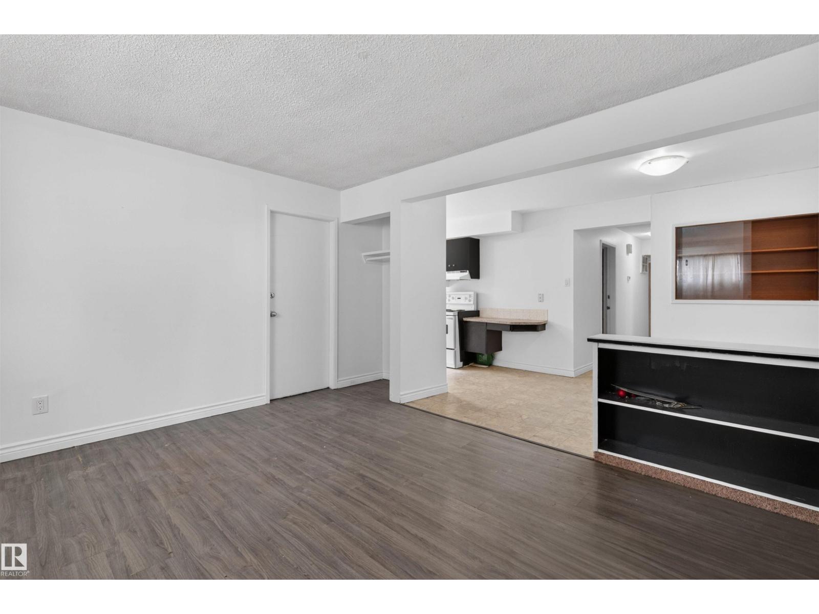 7304/7306 78 AV NW - 28