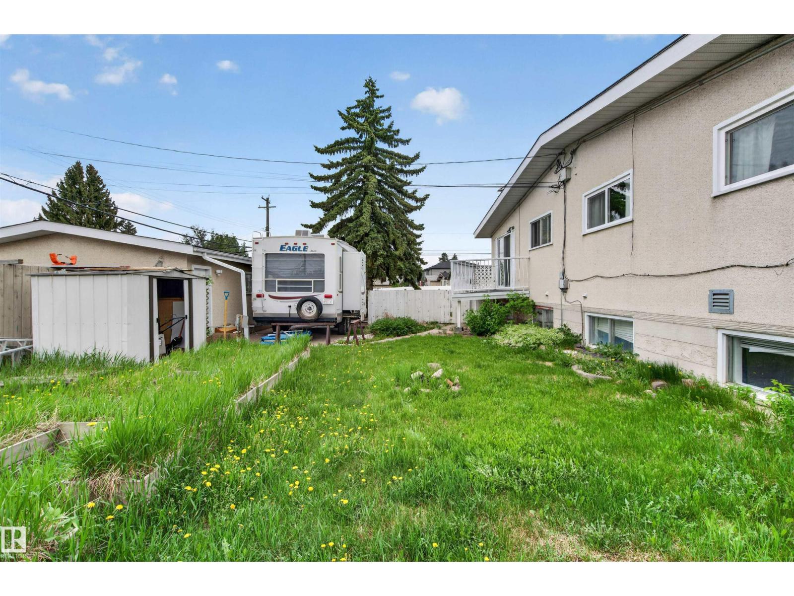 7304/7306 78 AV NW - 46
