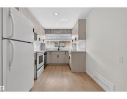 7304/7306 78 Av Nw, Edmonton, AB T6B0C1 Photo 7