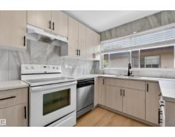 7304/7306 78 Av Nw, Edmonton, AB T6B0C1 Photo 8