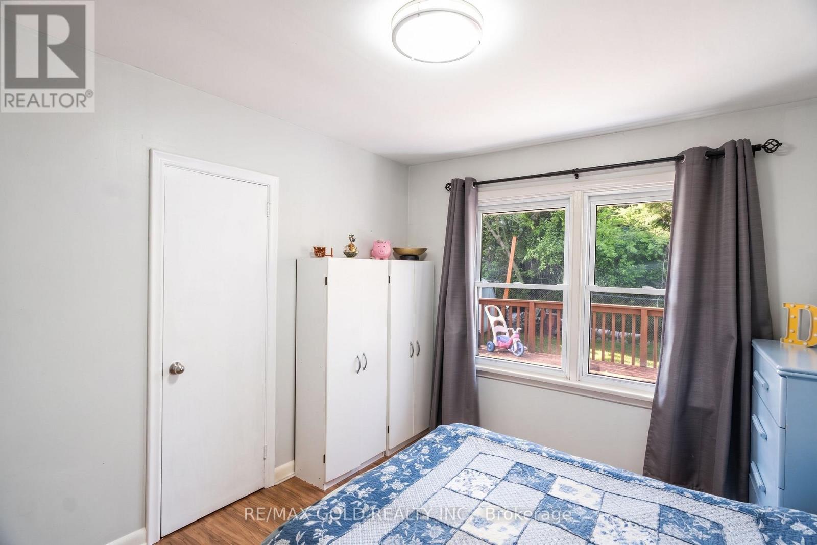 246 EDGEHILL DRIVE - 15
