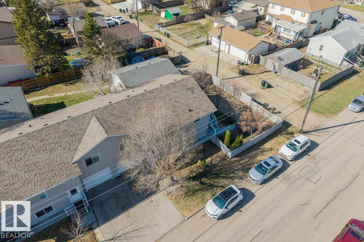 15805 104 AV NW - 36