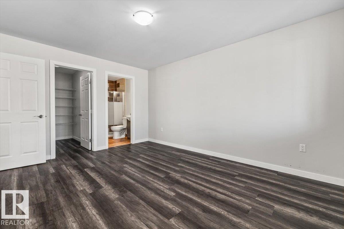 15805 104 AV NW - 12