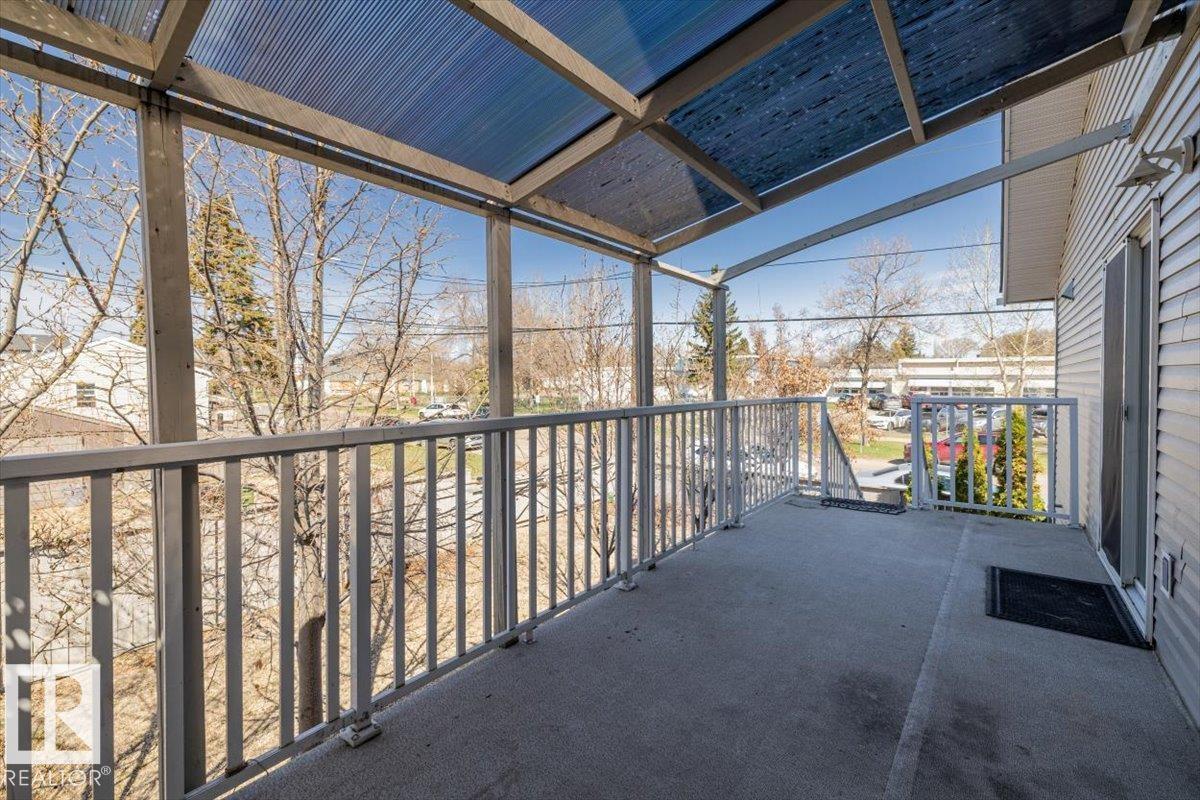 15805 104 AV NW - 35
