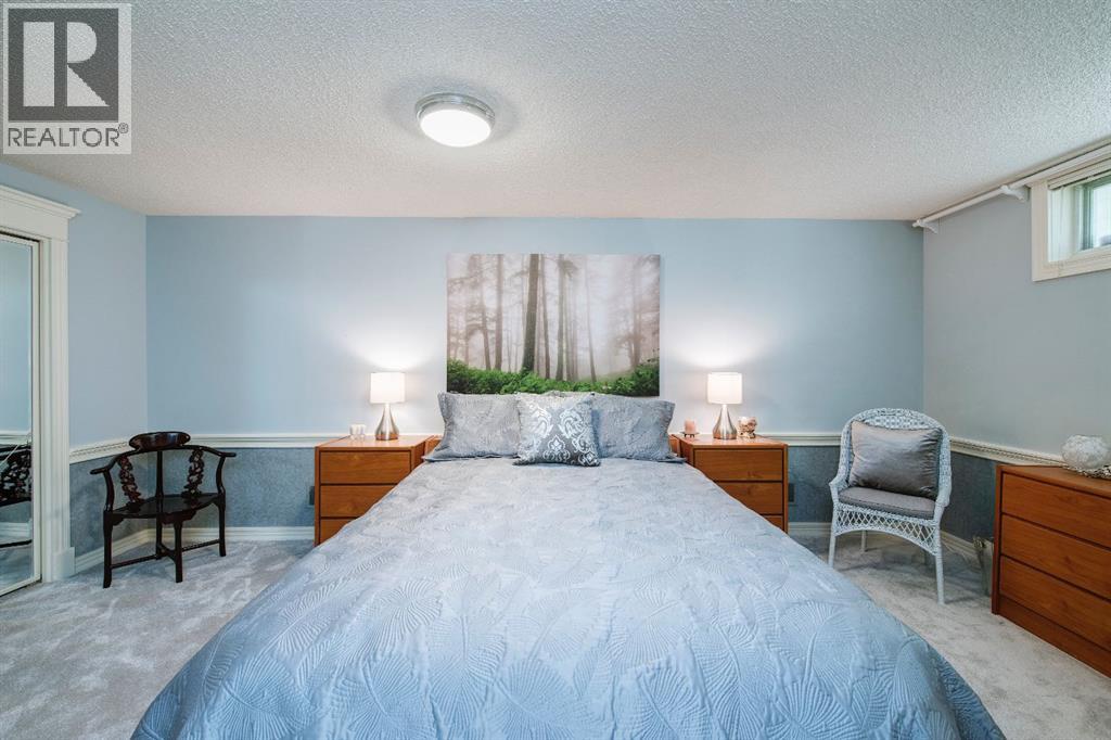 6720 Leaside Drive S — photo 37