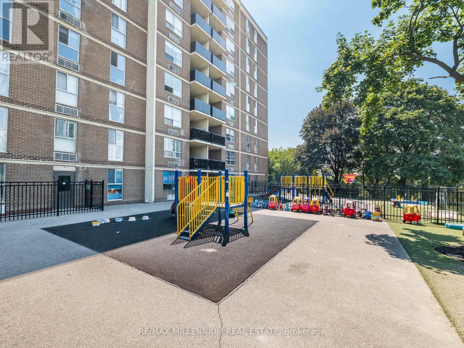 ##603 2825 ISLINGTON AVENUE - 3