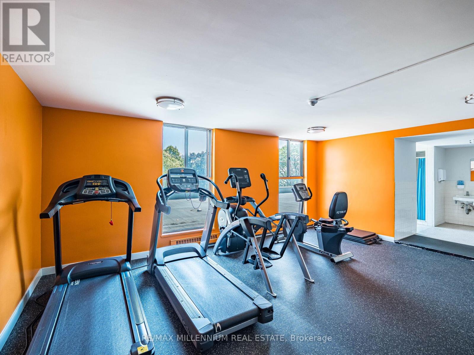 ##603 2825 ISLINGTON AVENUE - 46