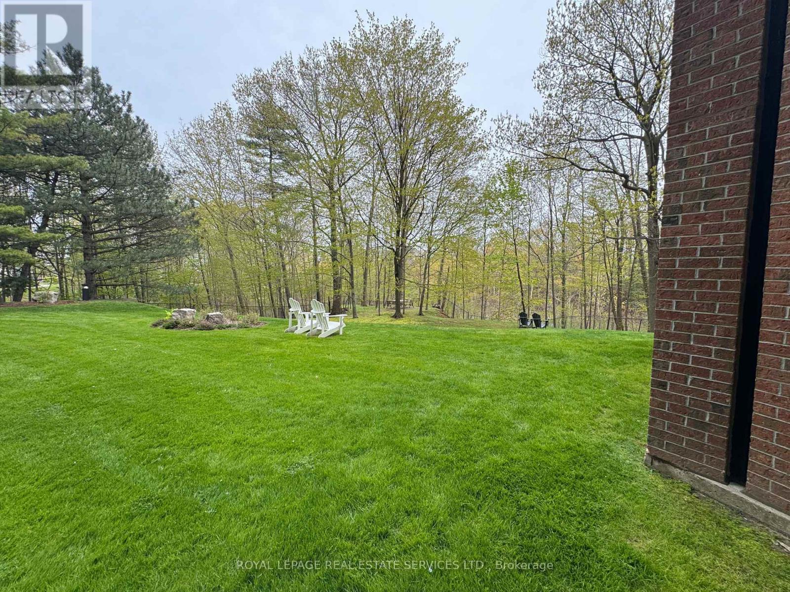 #110 1240 MARLBOROUGH COURT - 13
