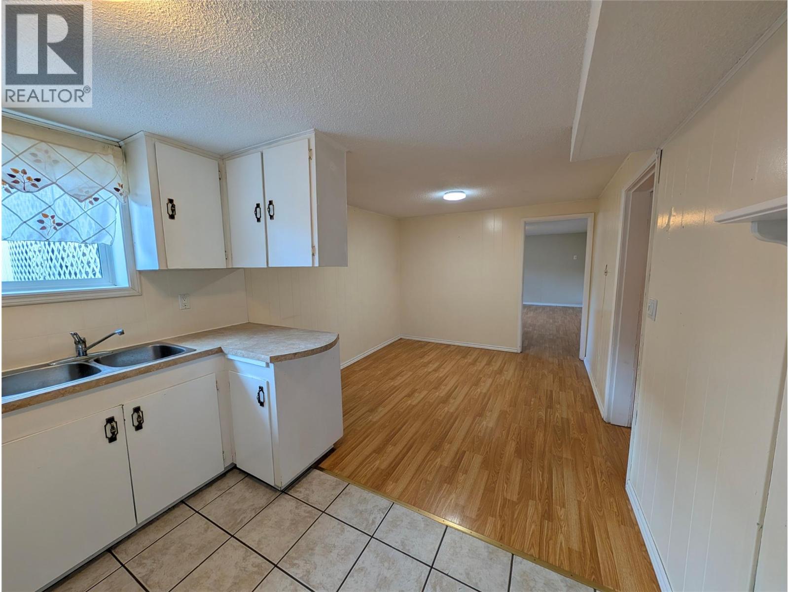 2551 Jackson Avenue, Merritt