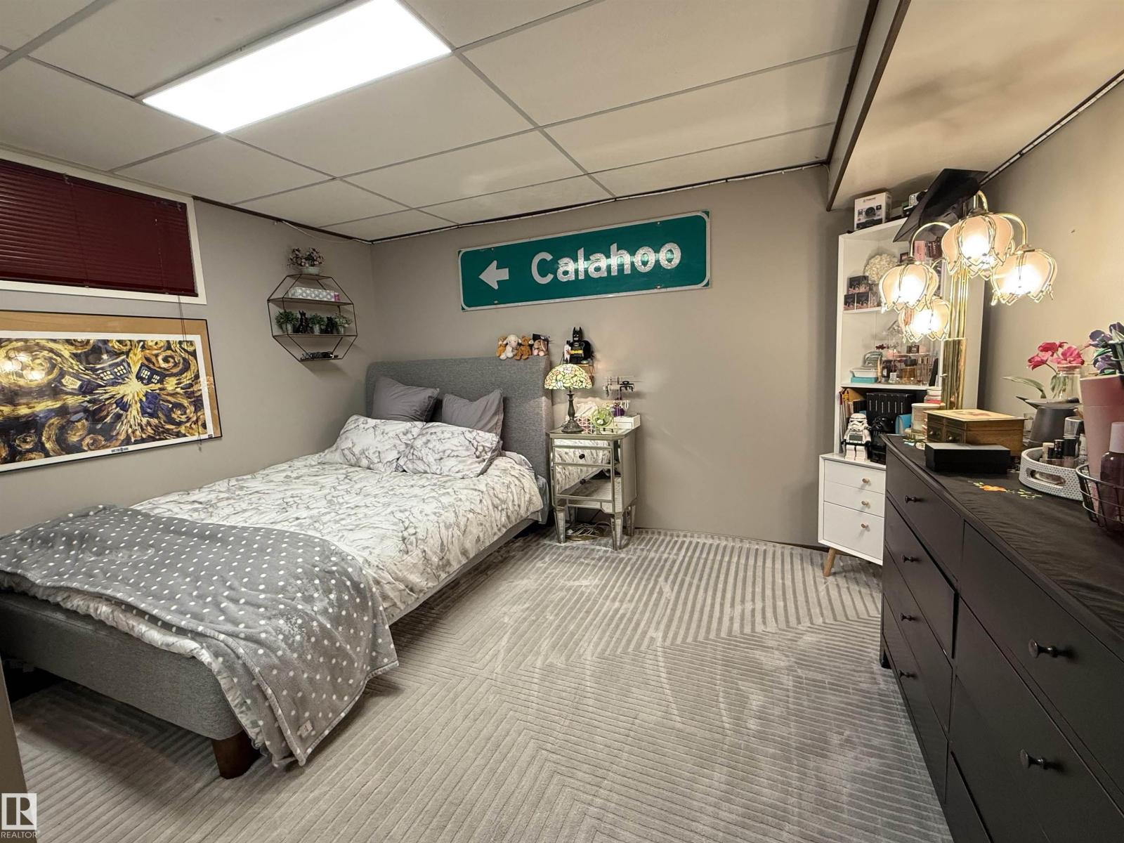 10912 50 ST NW - 16