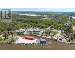 30 Shore Line E, Wasaga Beach, ON L9Z2X2 Photo 10