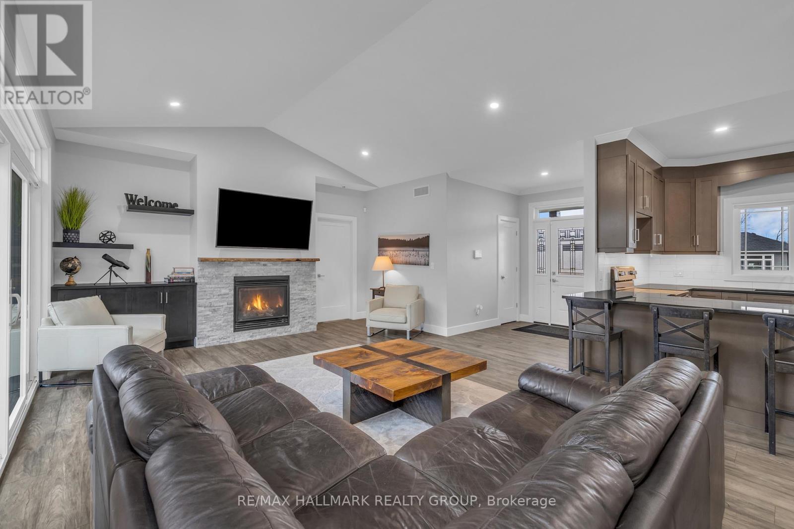 1077 SHEARER DRIVE - Image 5