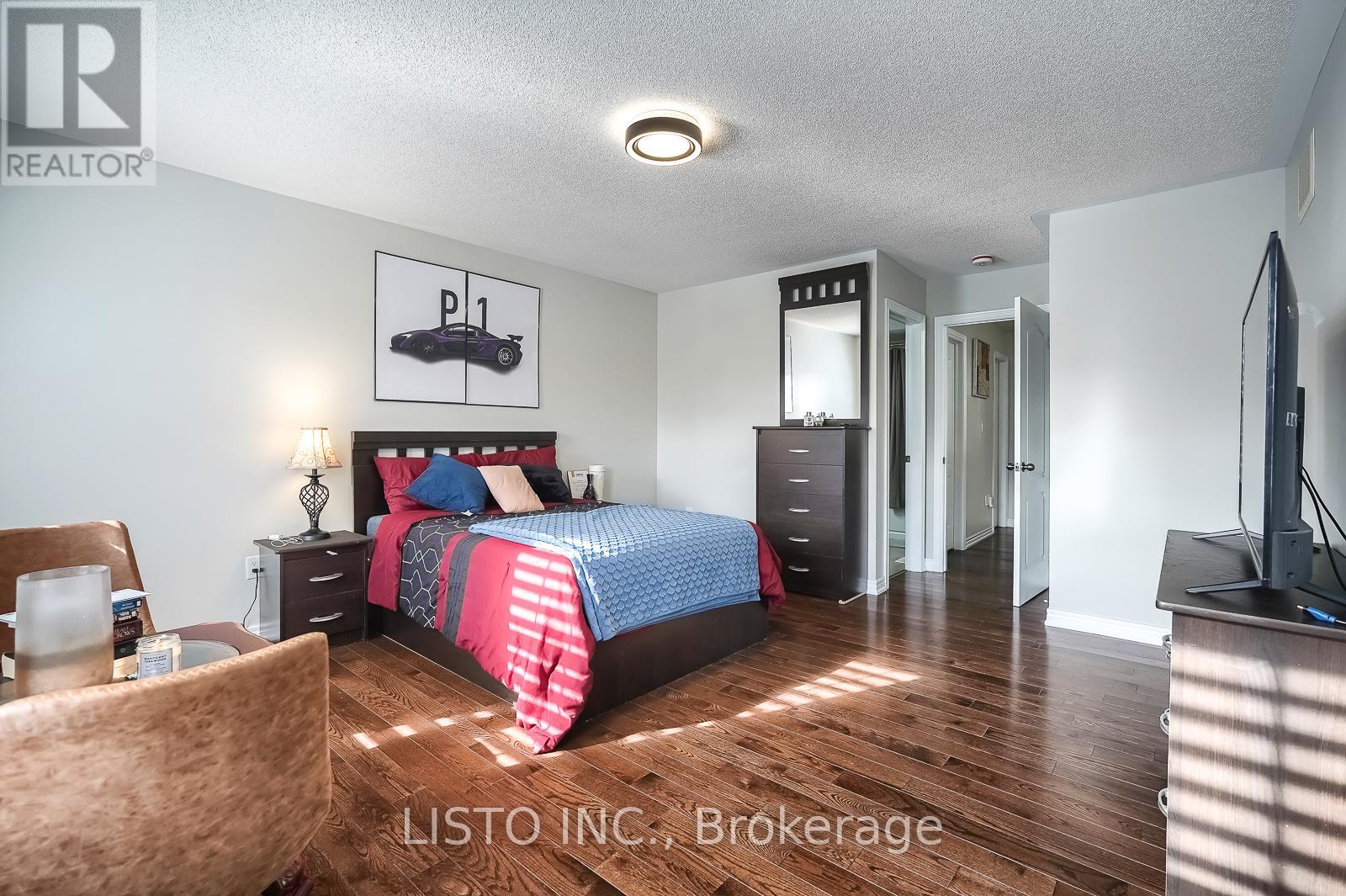 50 HENRY SMITH AVENUE - 29