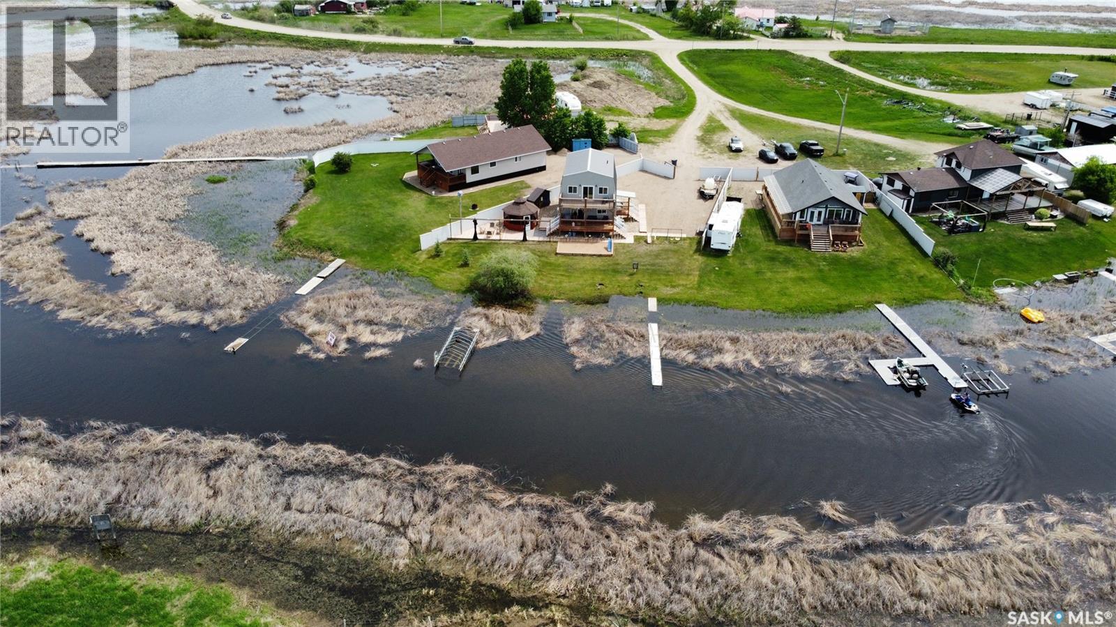 130 McLennan DRIVE - 2