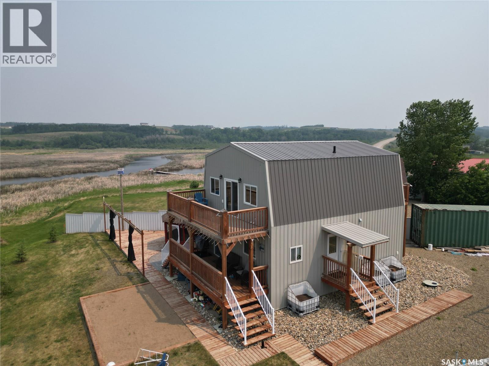 130 McLennan DRIVE - 24