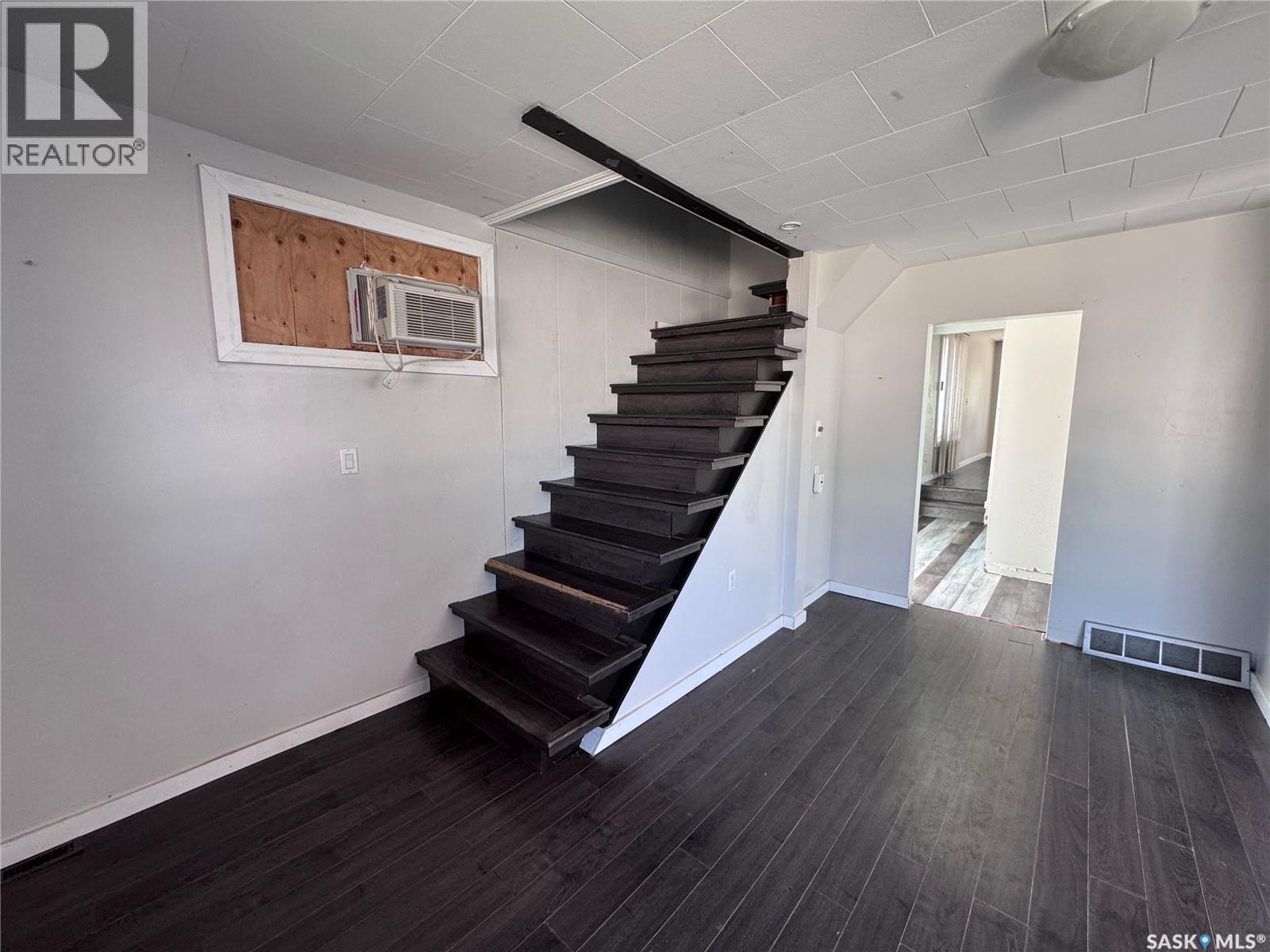 408 4th AVENUE E - 15