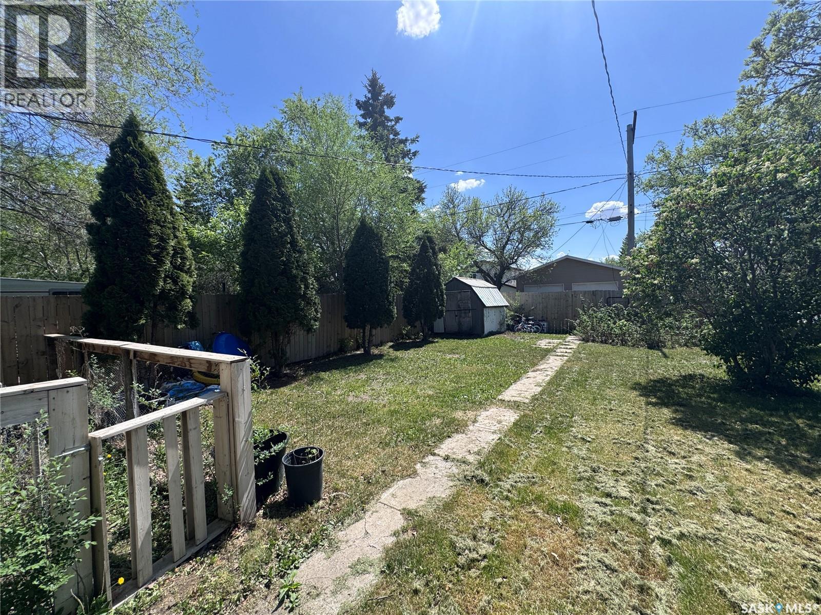 408 4th AVENUE E - 36