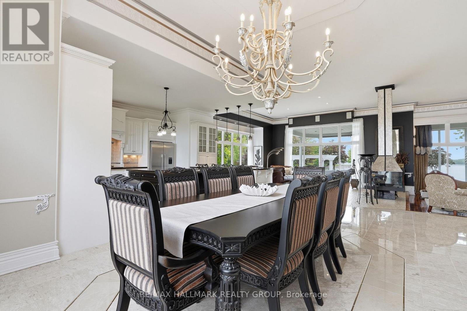 2584 WOODS STREET - 14
