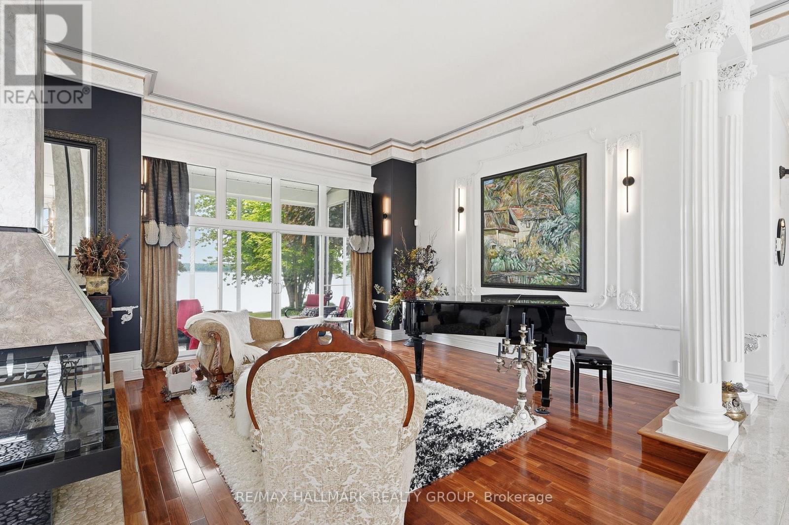 2584 WOODS STREET - 22
