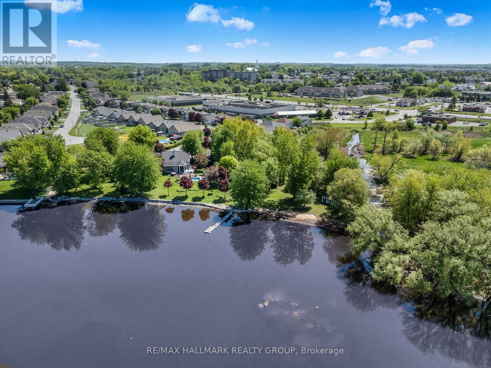 2584 WOODS STREET - 37