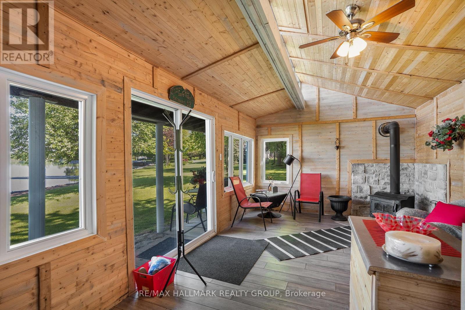 2584 WOODS STREET - 50