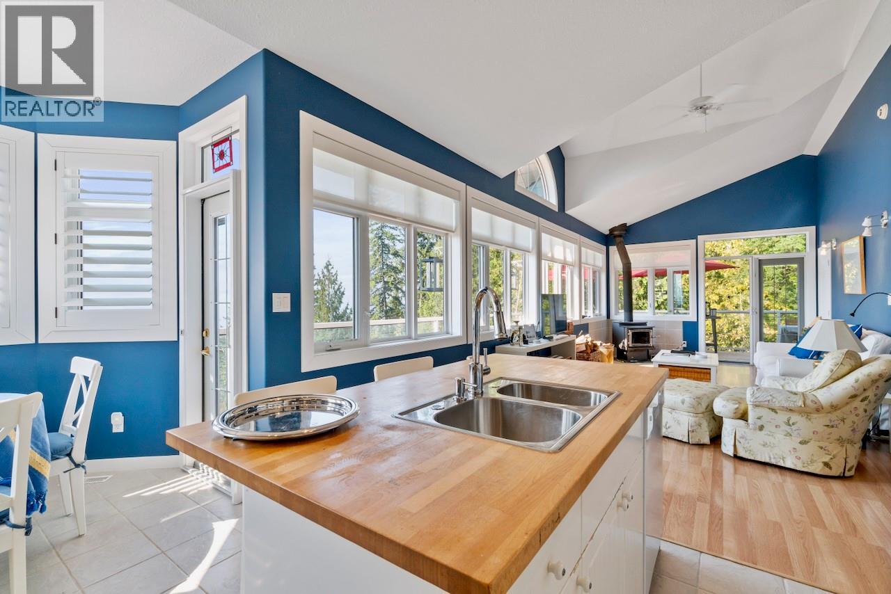 7660 Lichen Road - 18