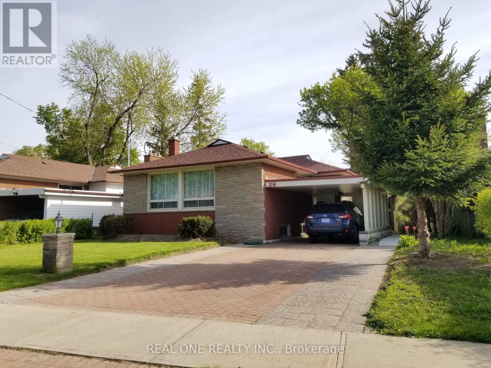 26 APPLEFIELD DRIVE - 2