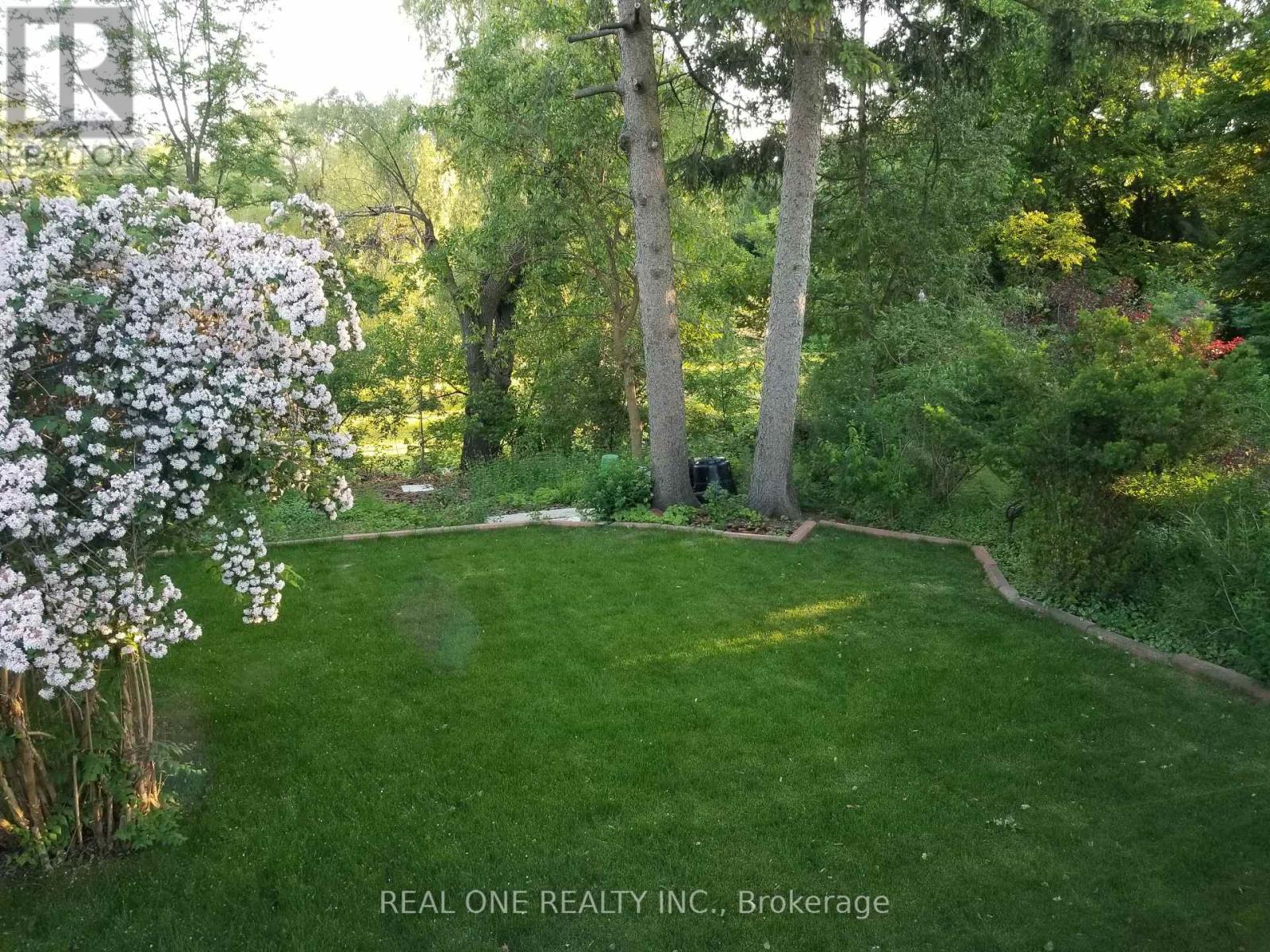 26 APPLEFIELD DRIVE - 5