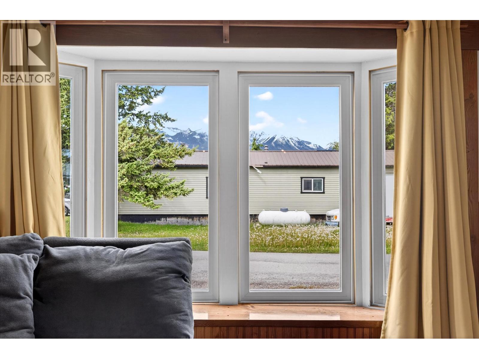 #17 1422 Golden View Road - 15
