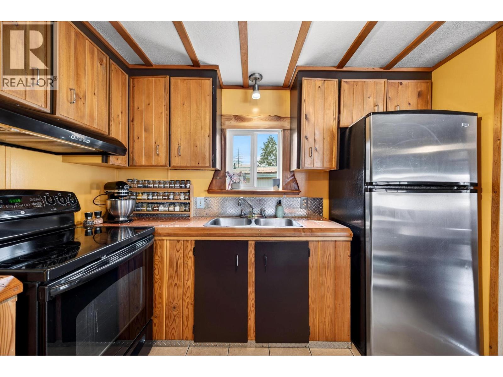 #17 1422 Golden View Road - 17