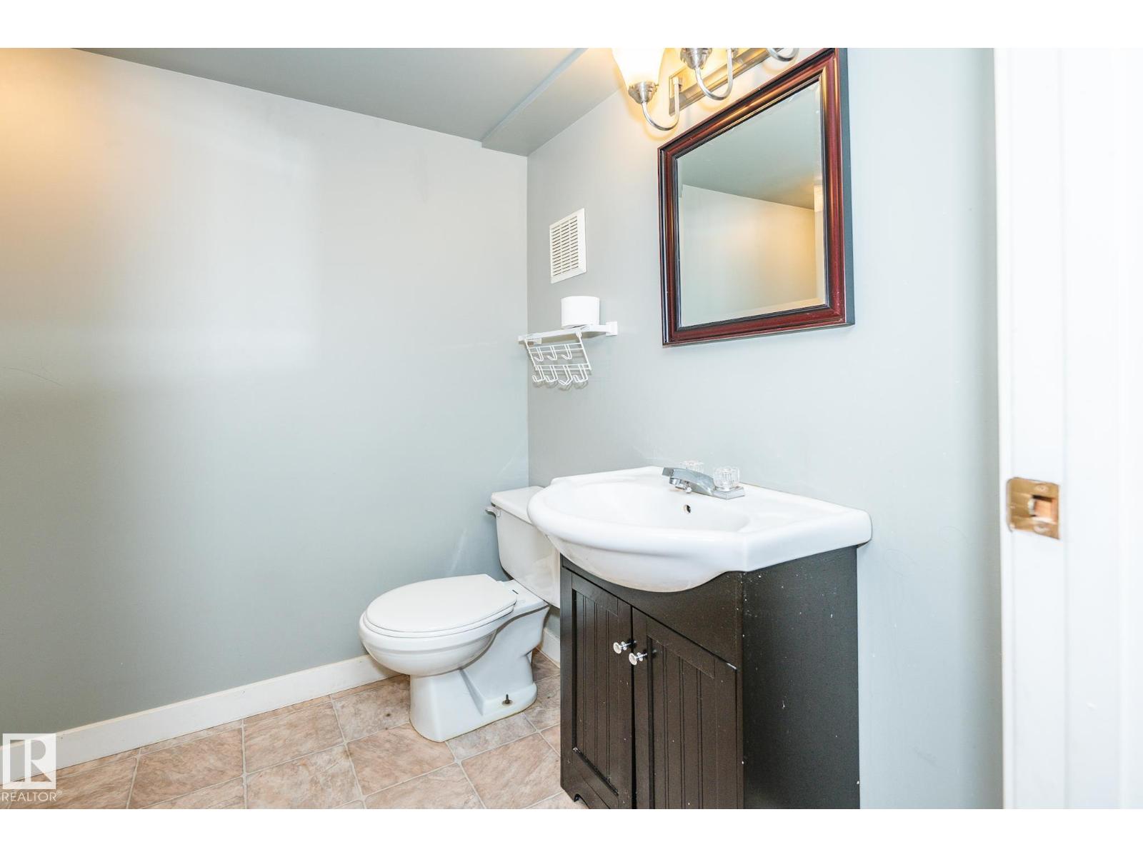 7543 149A AV NW — photo 25