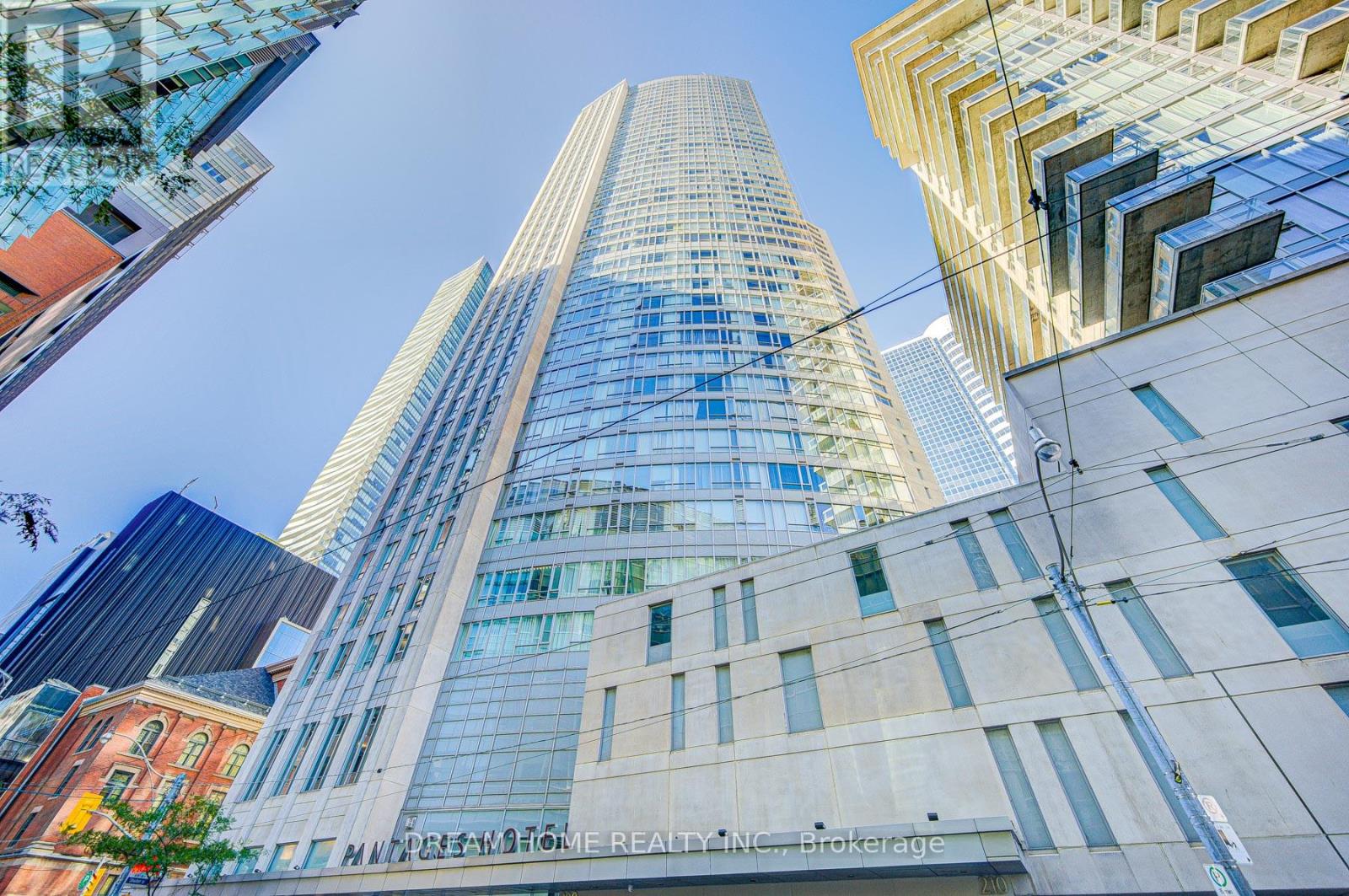 Listing photo of 2808 - 210 VICTORIA STREET