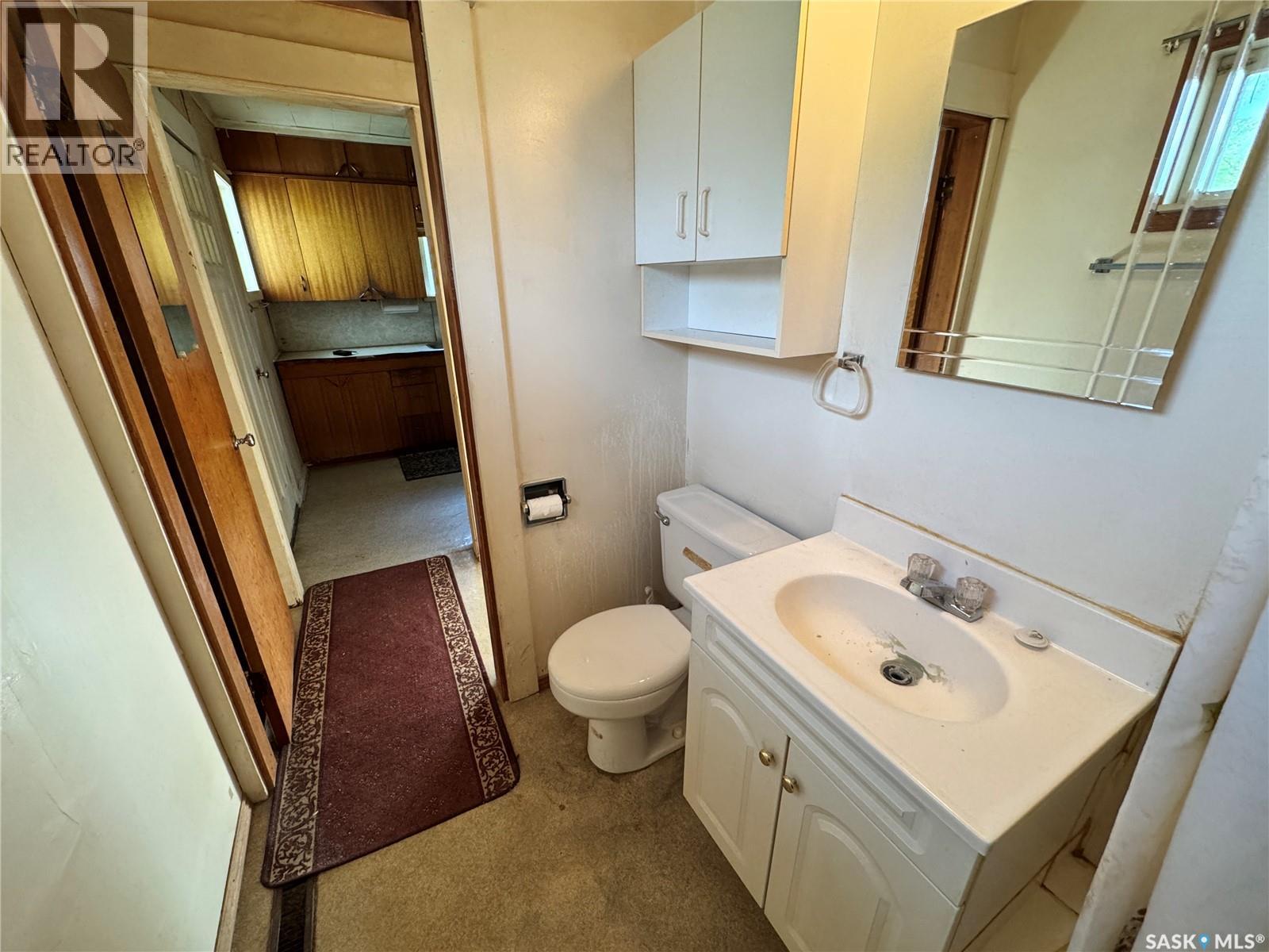 117 2nd AVENUE E — photo 9
