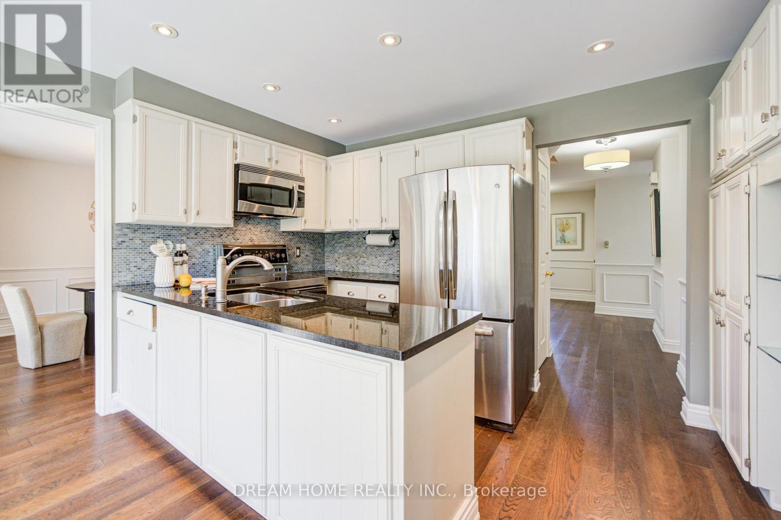 3 FERNDELL CIRCLE - 10