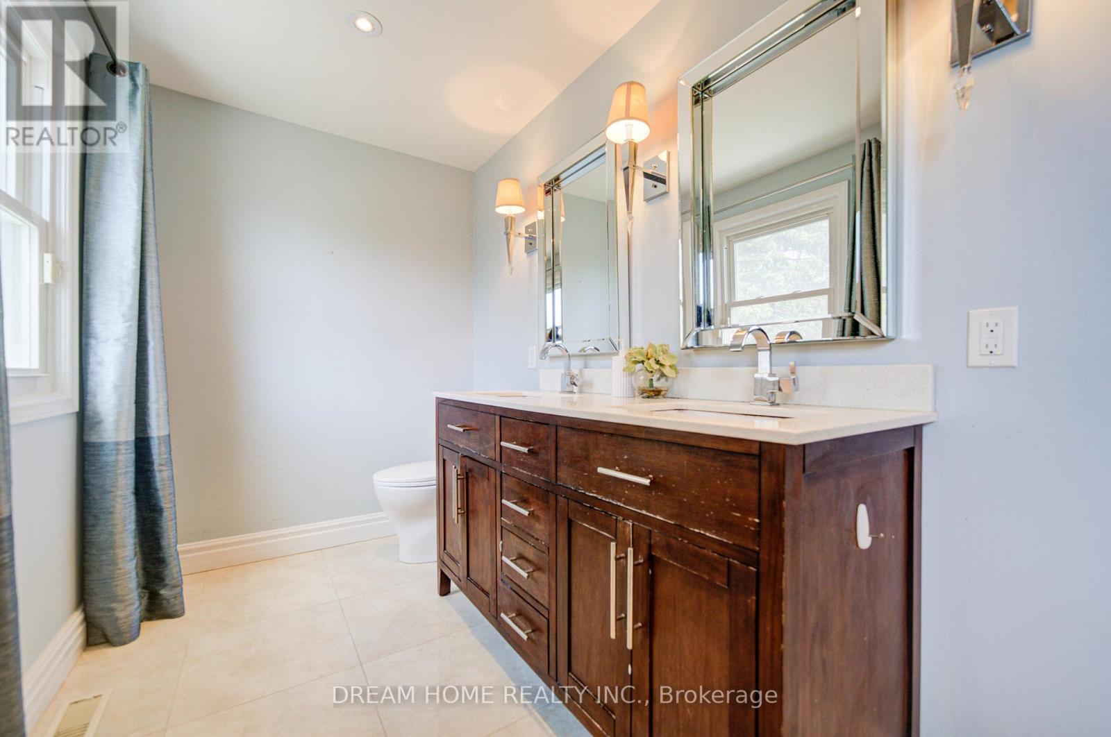 3 FERNDELL CIRCLE - 22