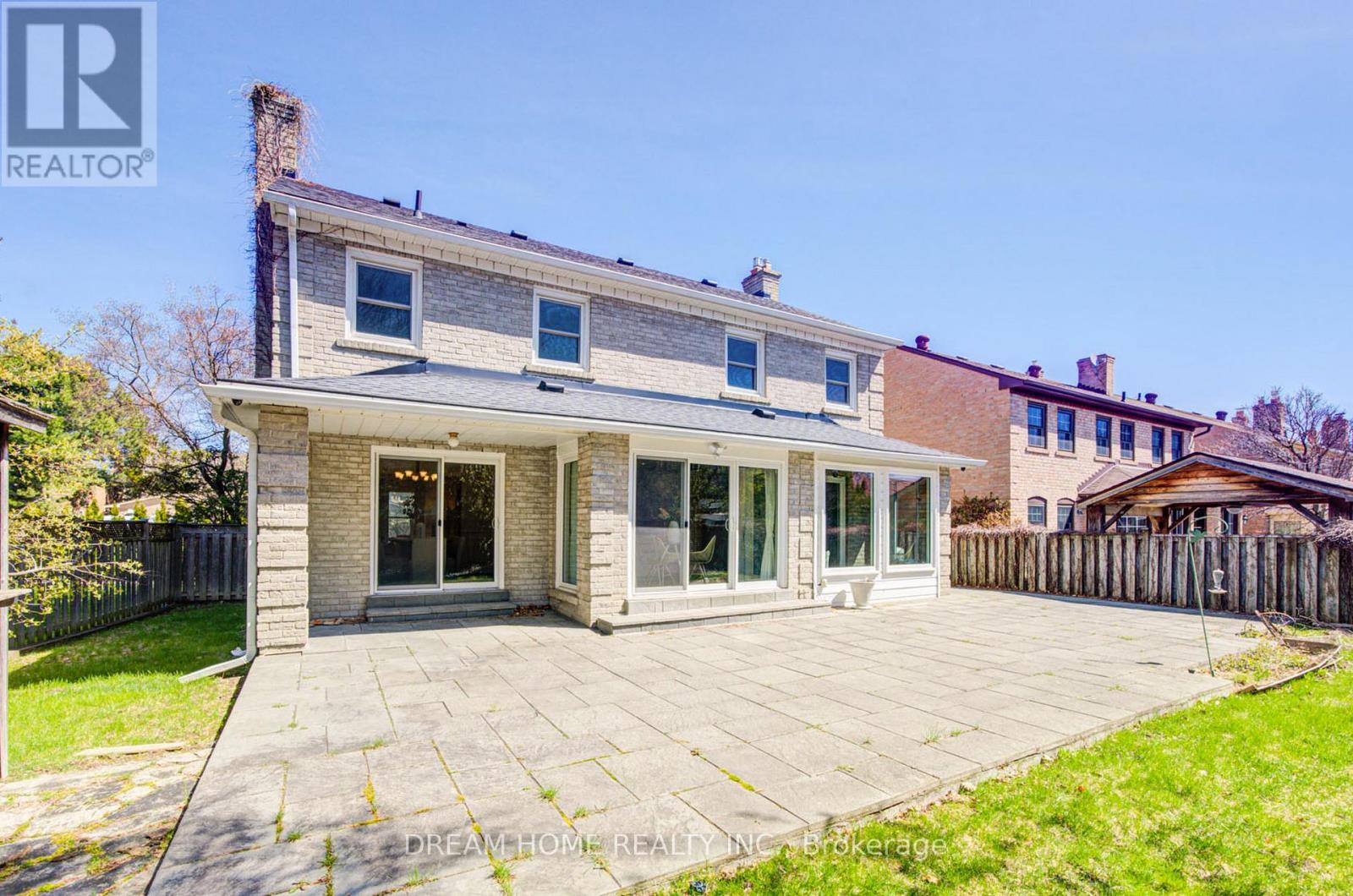 3 FERNDELL CIRCLE - 32