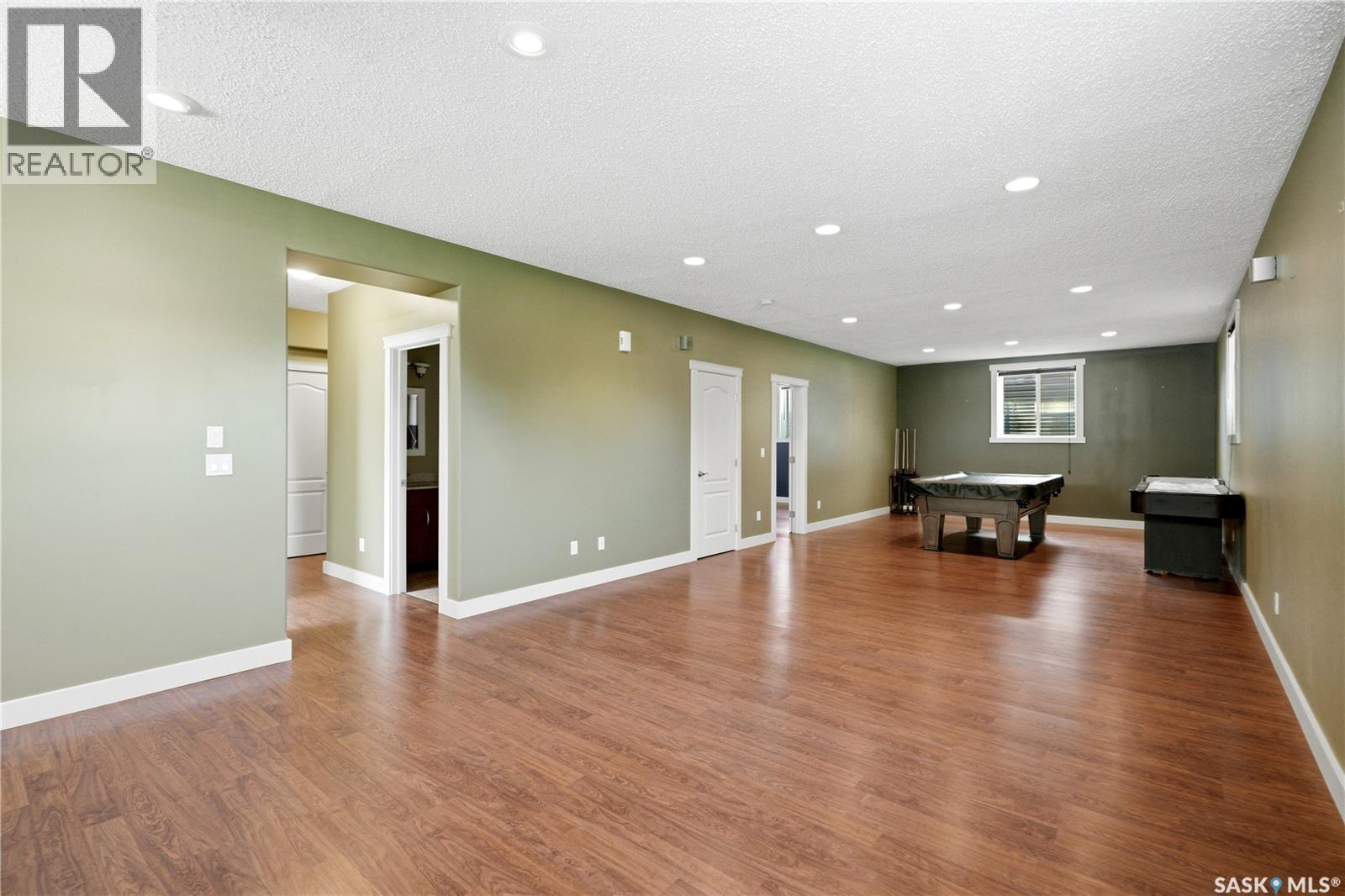 625 Reimer ROAD — photo 33