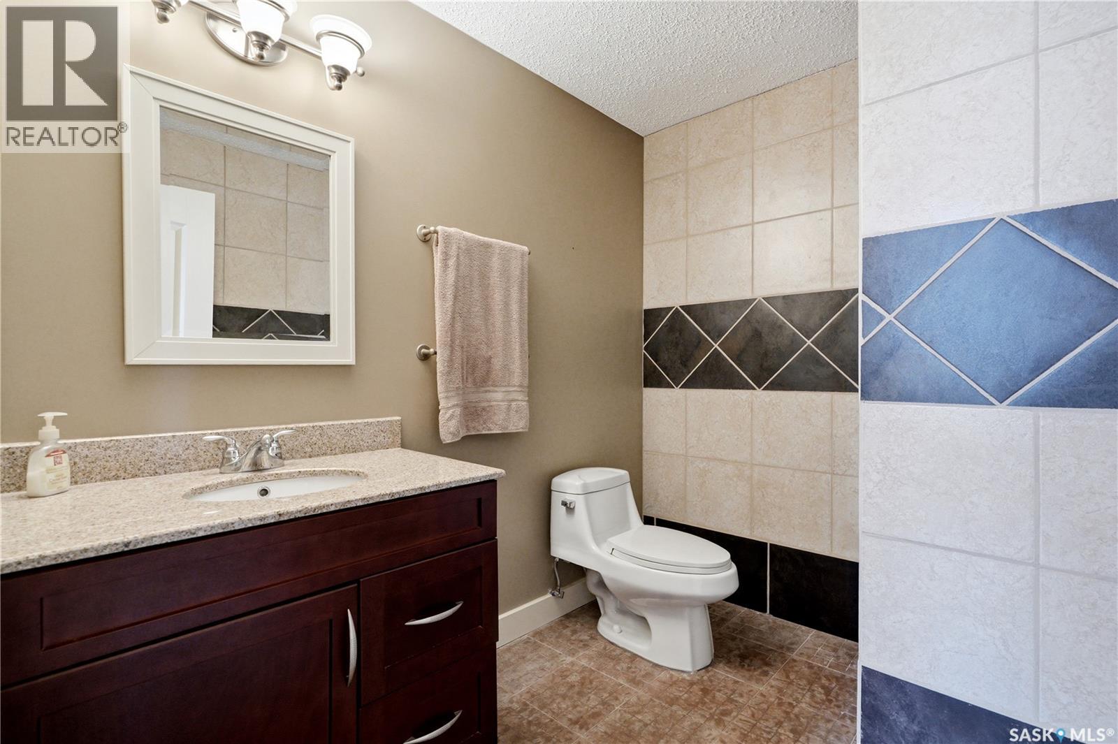 625 Reimer ROAD — photo 31
