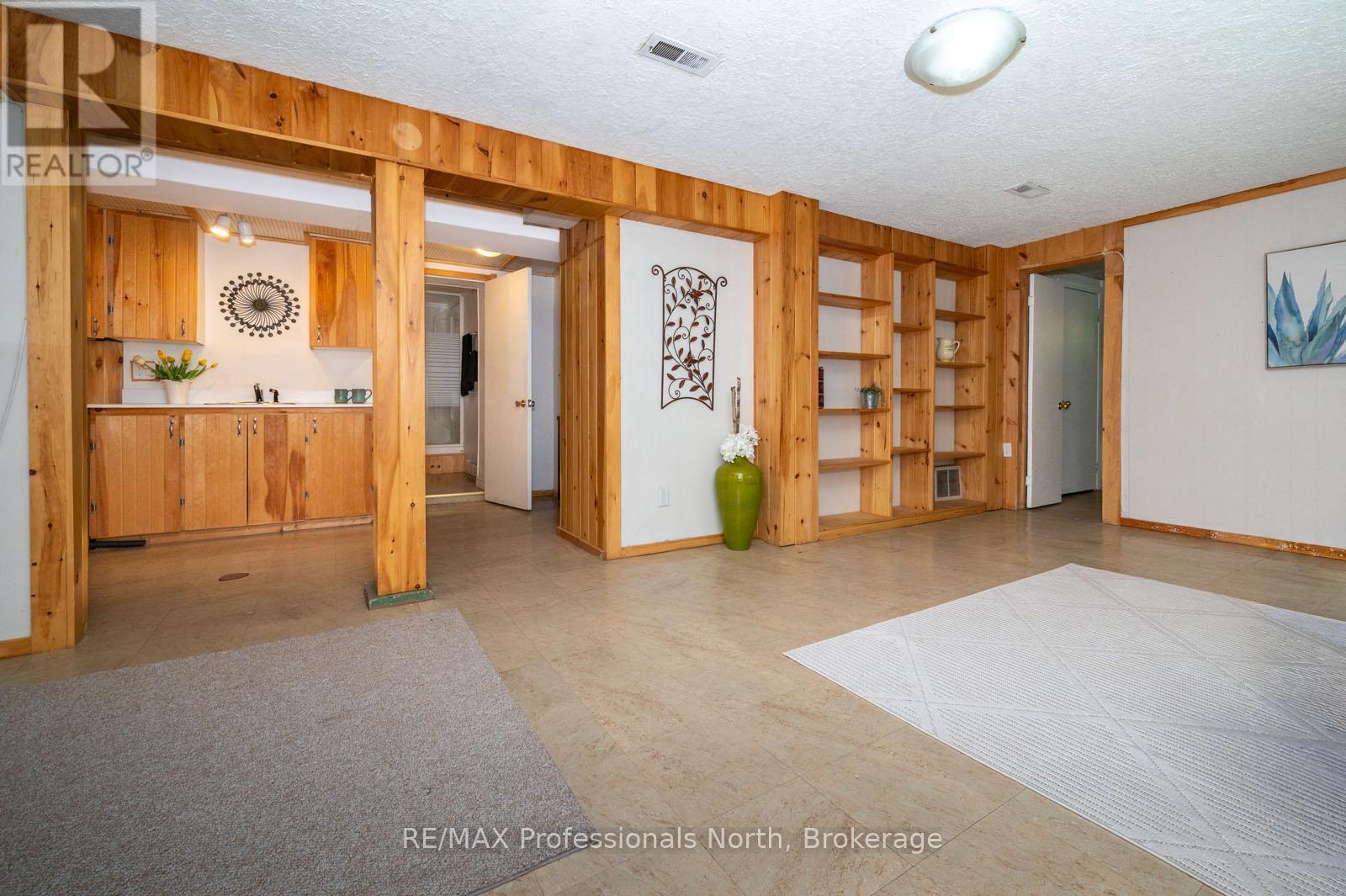 330 MANITOBA STREET - 18