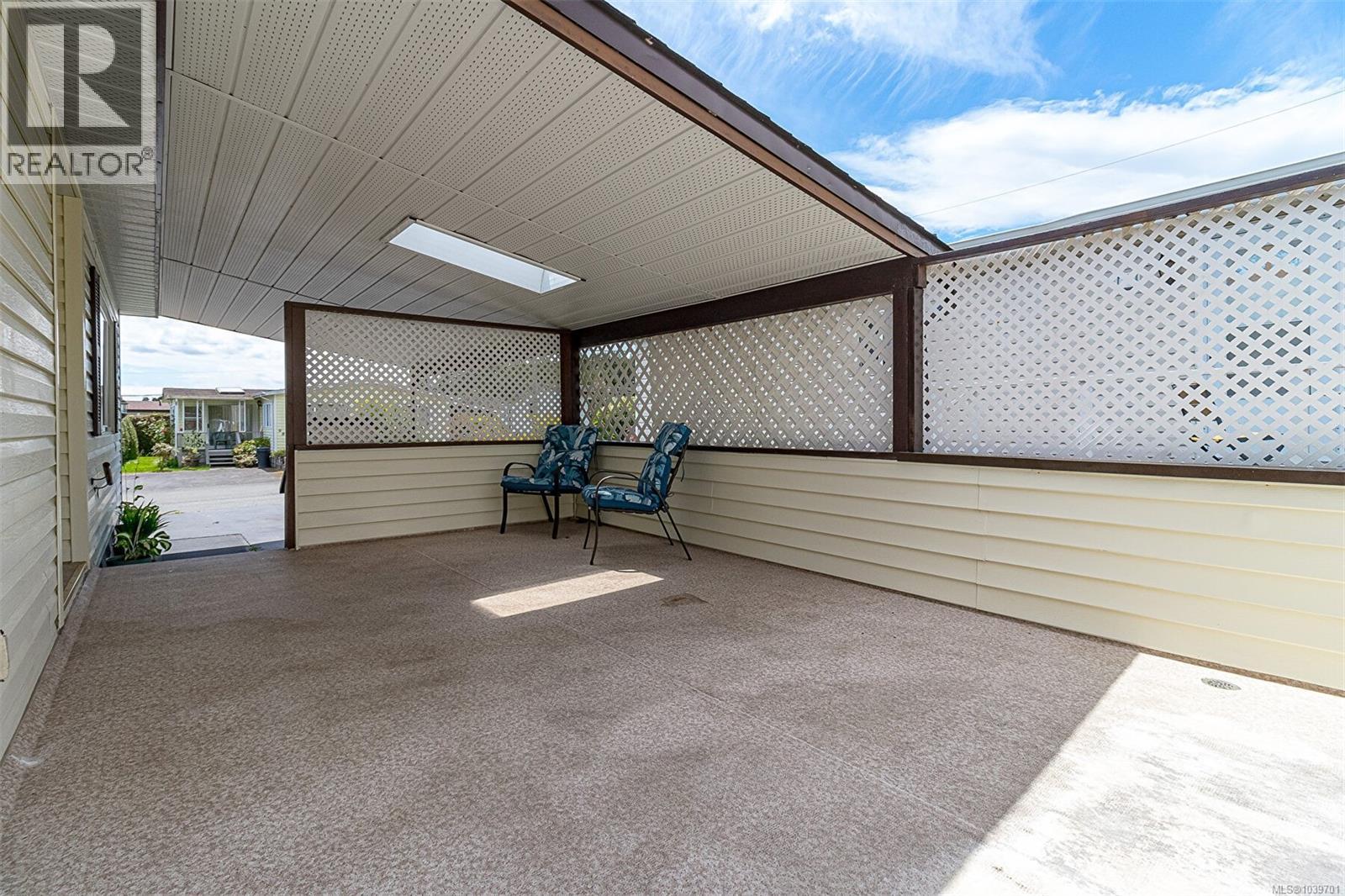 #121 7701 Central Saanich Rd - 22