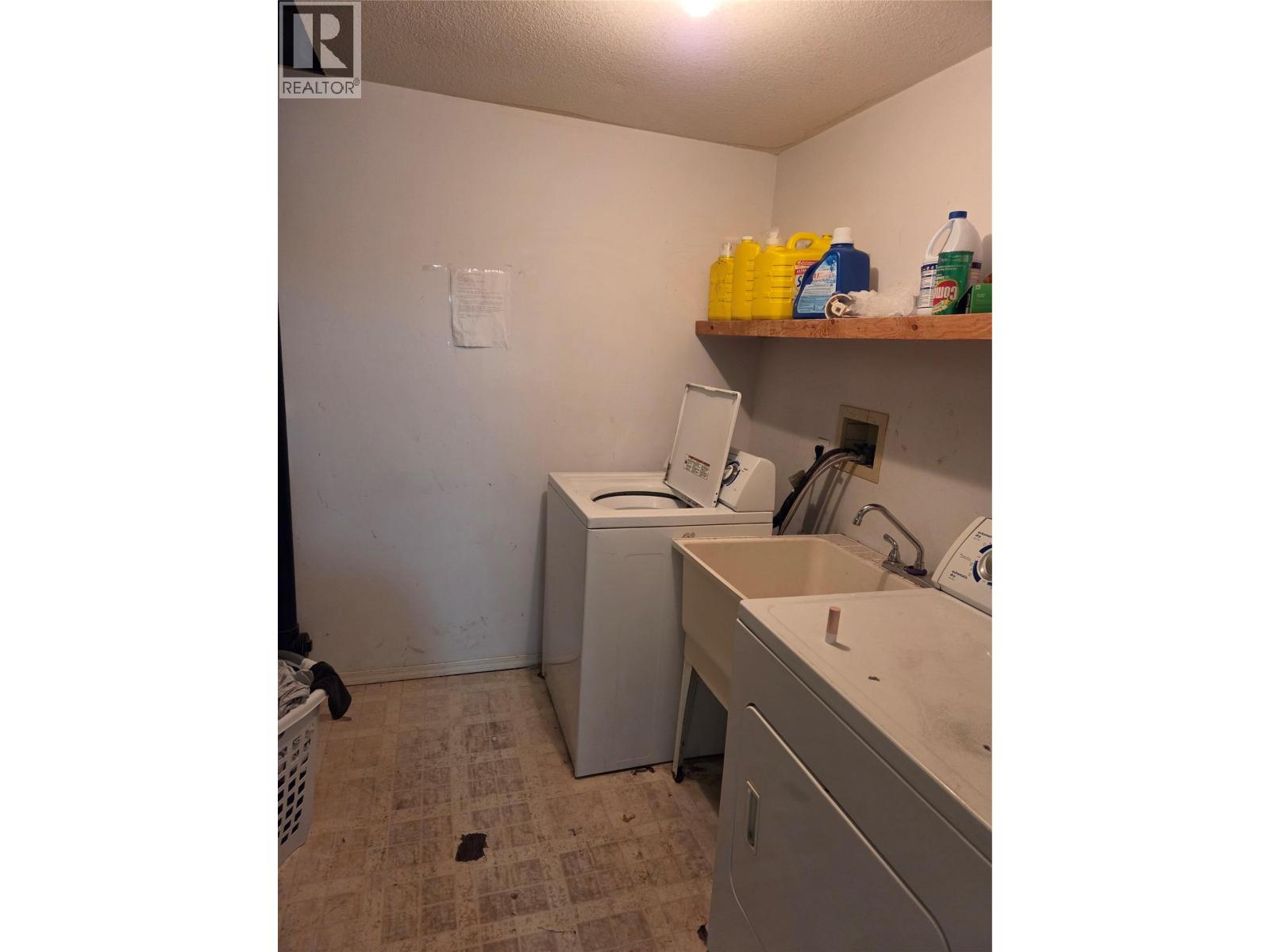 4012 19 Street - 3