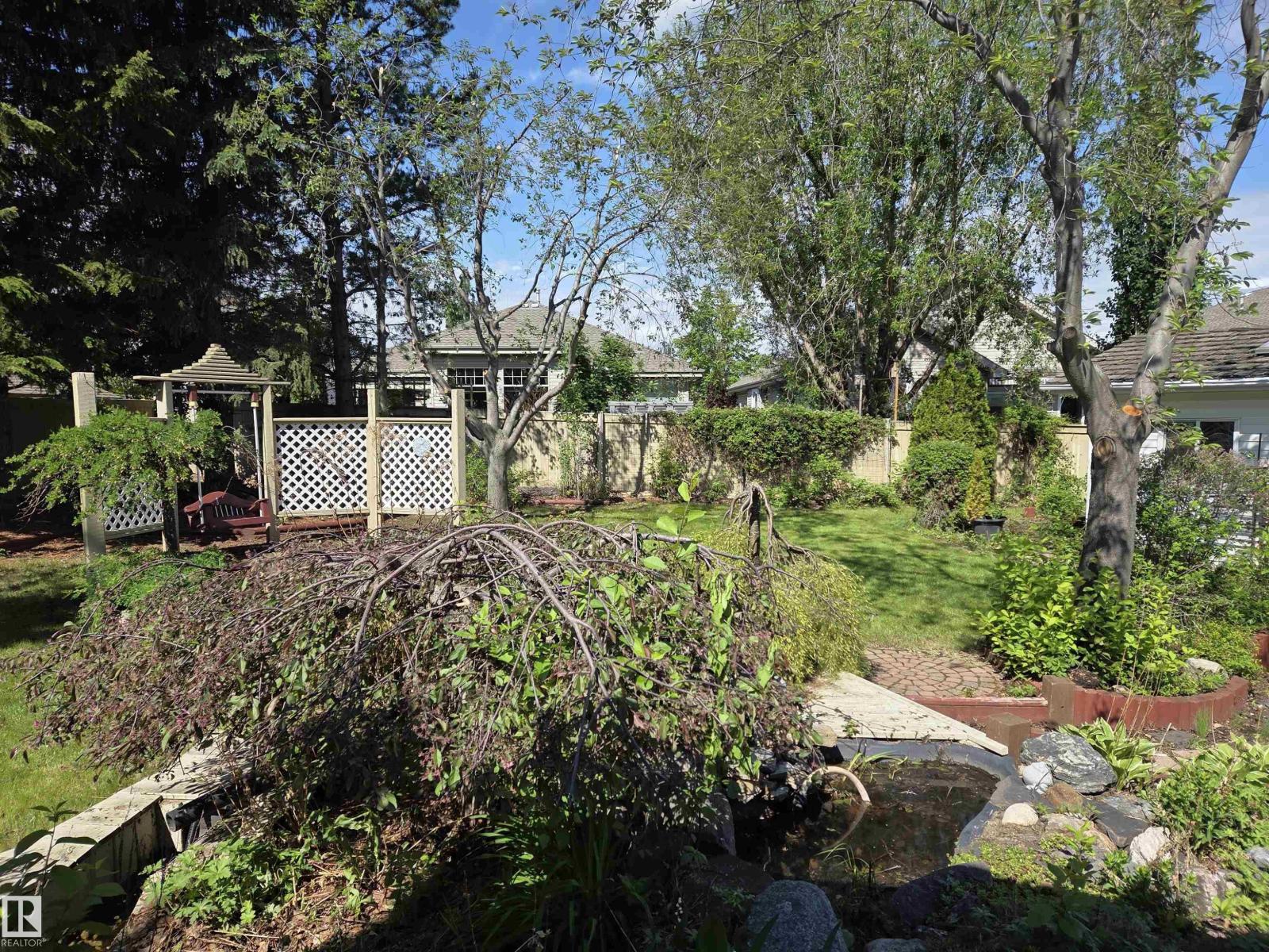 485 REGENCY DR — photo 70