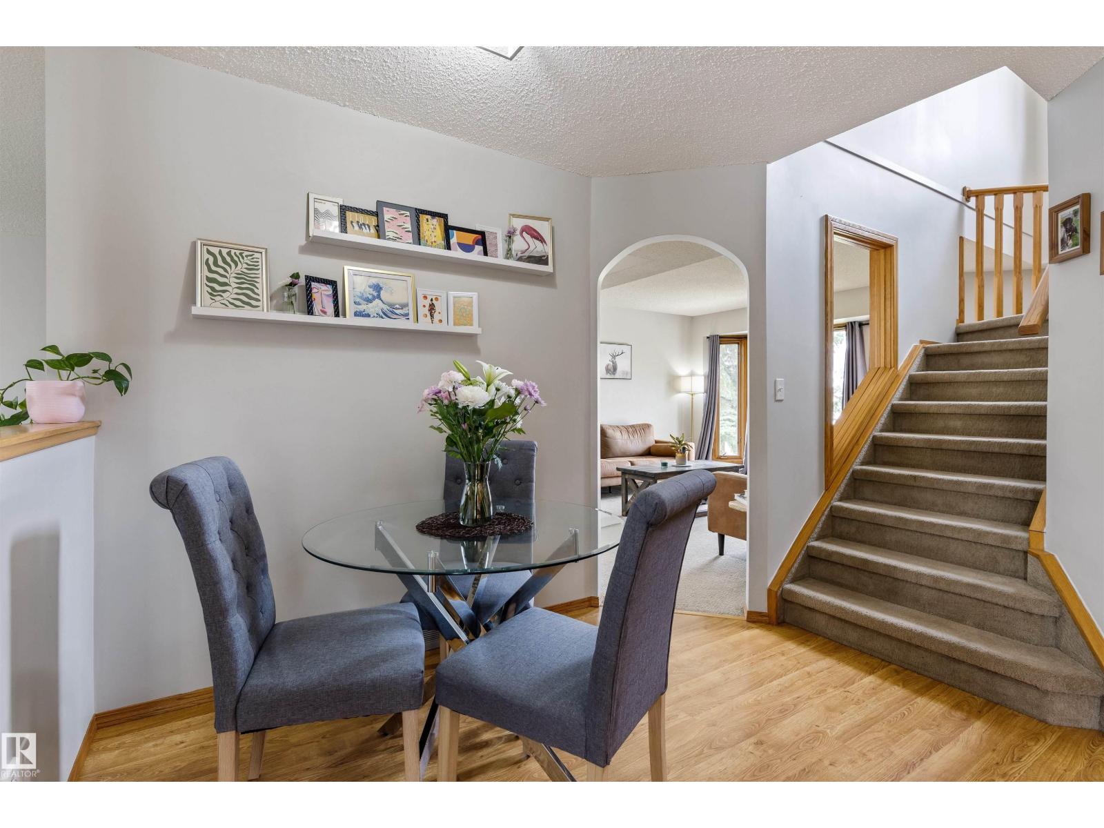 159 MEADOWVIEW BA — photo 12