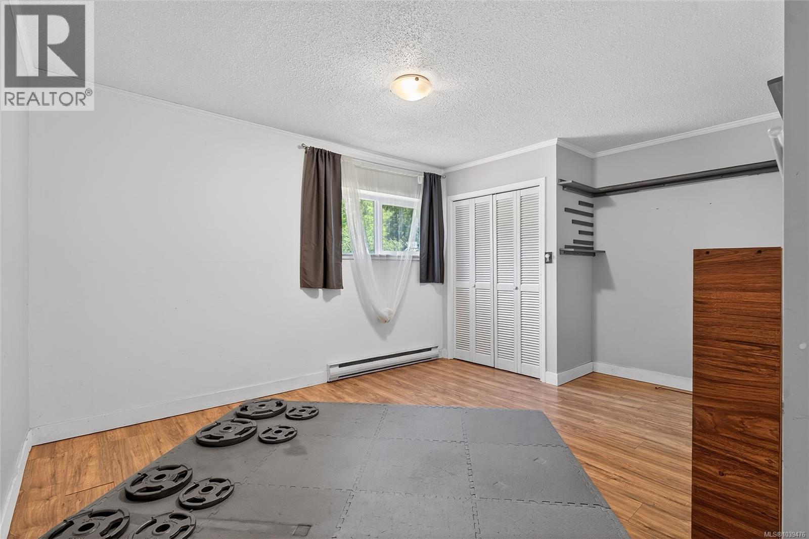 2411 Tintern Rd - 37