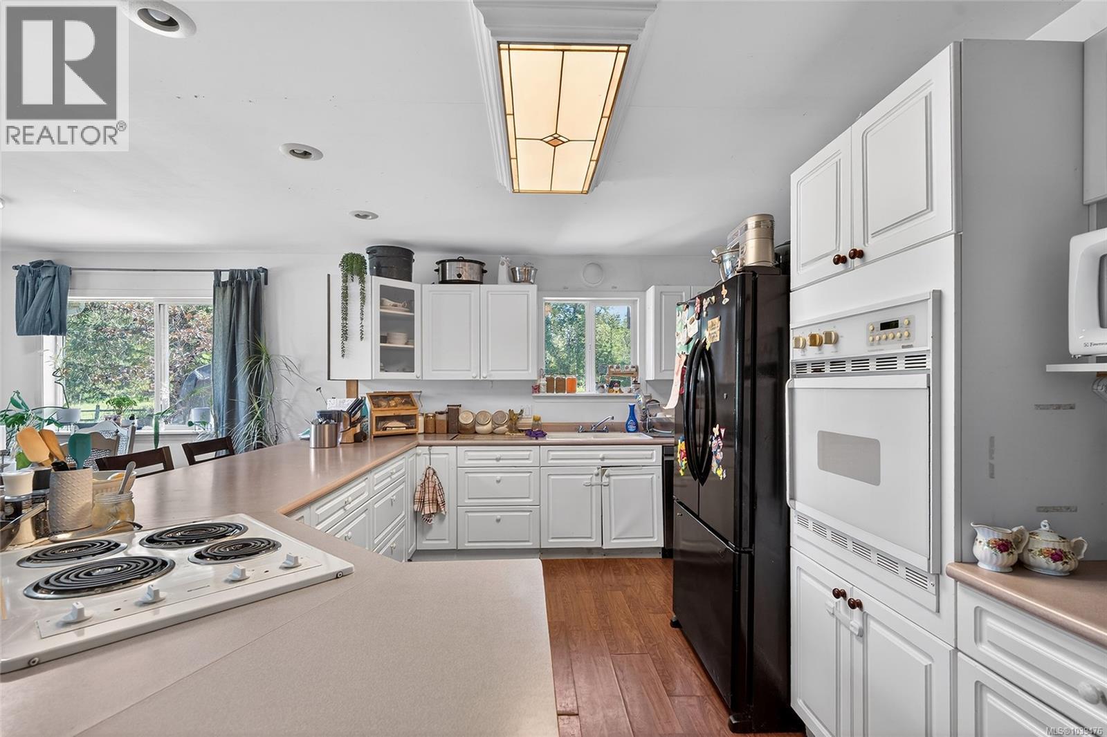 2411 Tintern Rd - 28