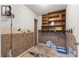 Living room/Dining room - 2411 Tintern Rd, Coombs, BC V0R1M0 Photo 10
