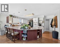 2411 Tintern Rd, Coombs, BC V0R1M0 Photo 19