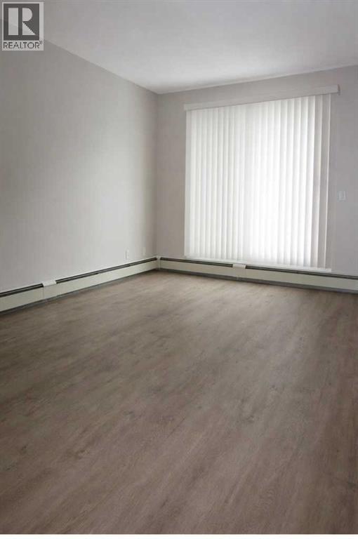 304, 626 2 Avenue NE - photo 3